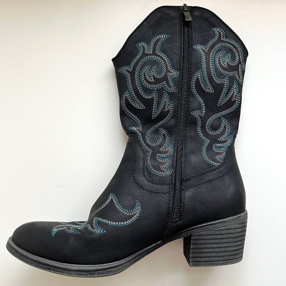Women's Mid Calf Embroidered Black Cowboy Boots | Size 7 - Picture 5 of 14